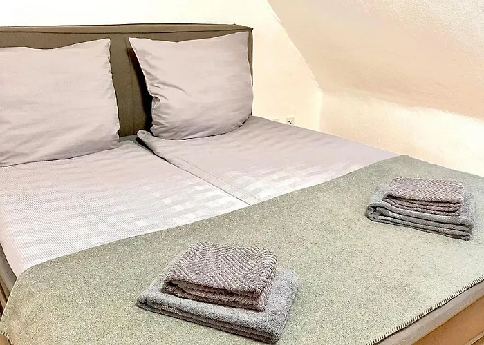 Moderne Mit Parkplatz & Smart-tv Lejlighed